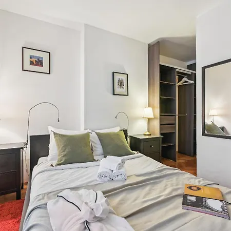 Eiffel Tower & Des Invalides - 1br - Cityapartmentstay פריז