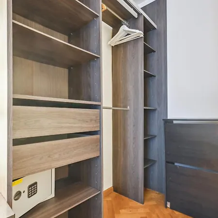 Eiffel Tower & Des Invalides - 1br - Cityapartmentstay *