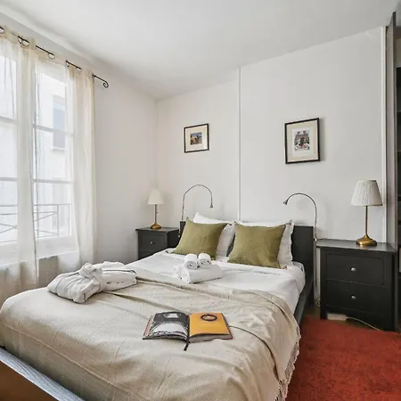 Eiffel Tower & Des Invalides - 1br - Cityapartmentstay Paris